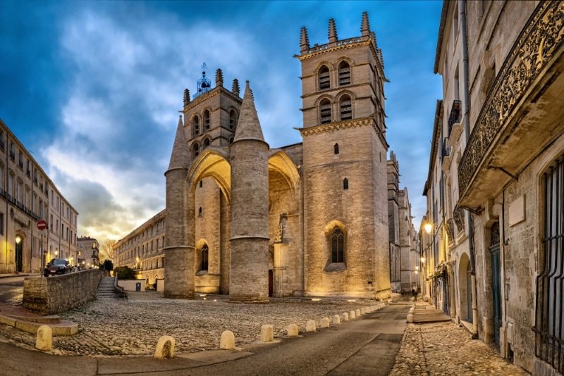 Montpellier Cathedrale Saint Pierre 1
